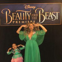 Beyoncé posa divertida junto a su hija