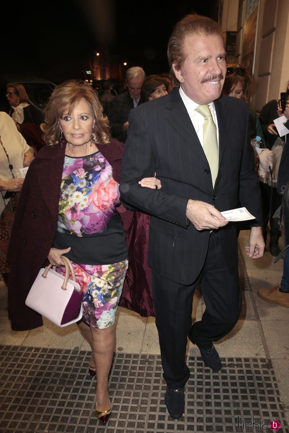 María Teresa Campos y Bigote Arrocet en el estreno de 'Un chico de revista'