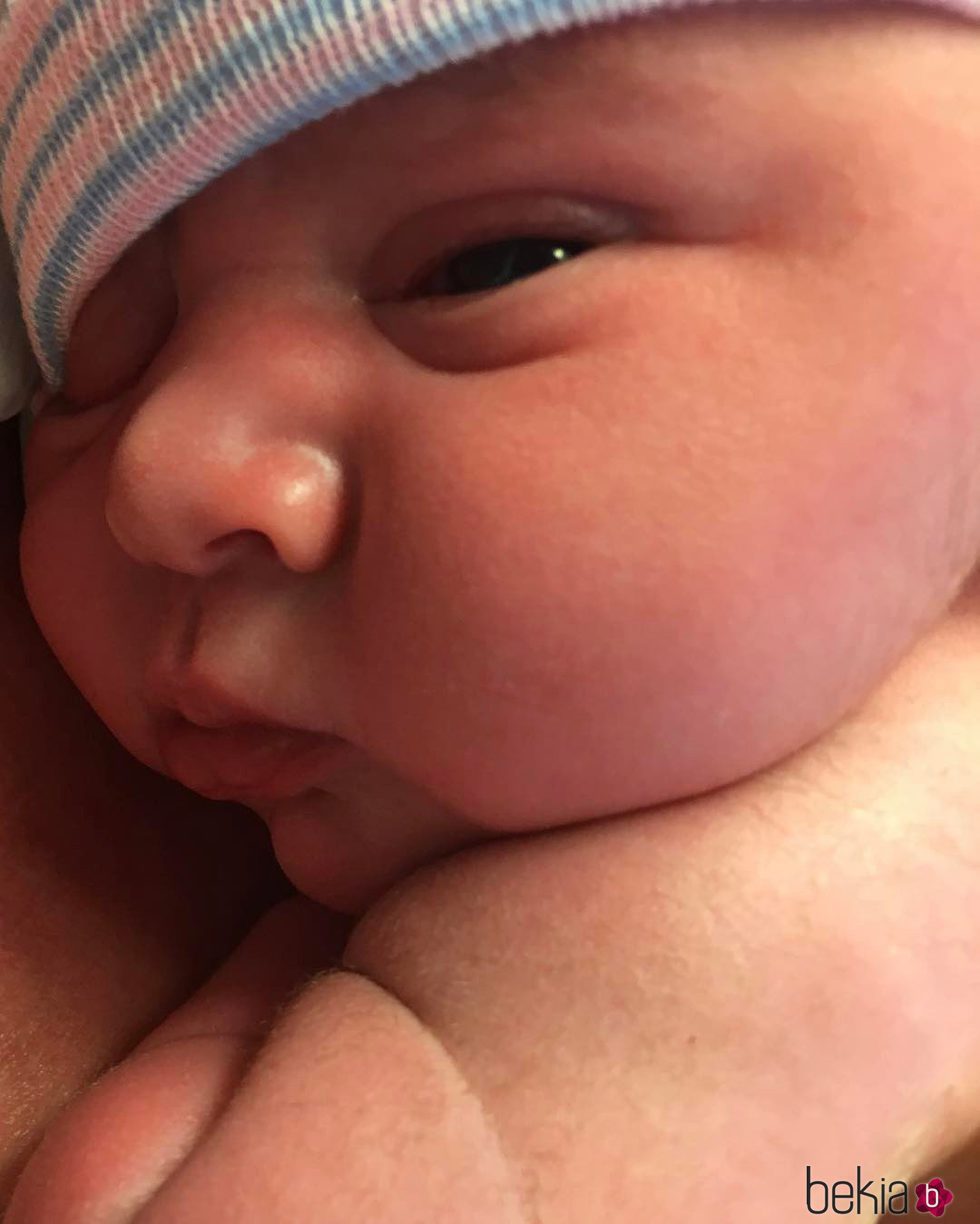 Primera imagen de Augustus Alexis Arquette hijo de David Arquette