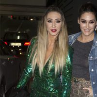 Vicky Martín Berrocal y su hermana en su fiesta de su 44 cumpleaños