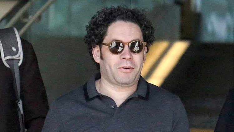 Gustavo Dudamel en Barcelona en su primera aparición tras su boda con María Valverde