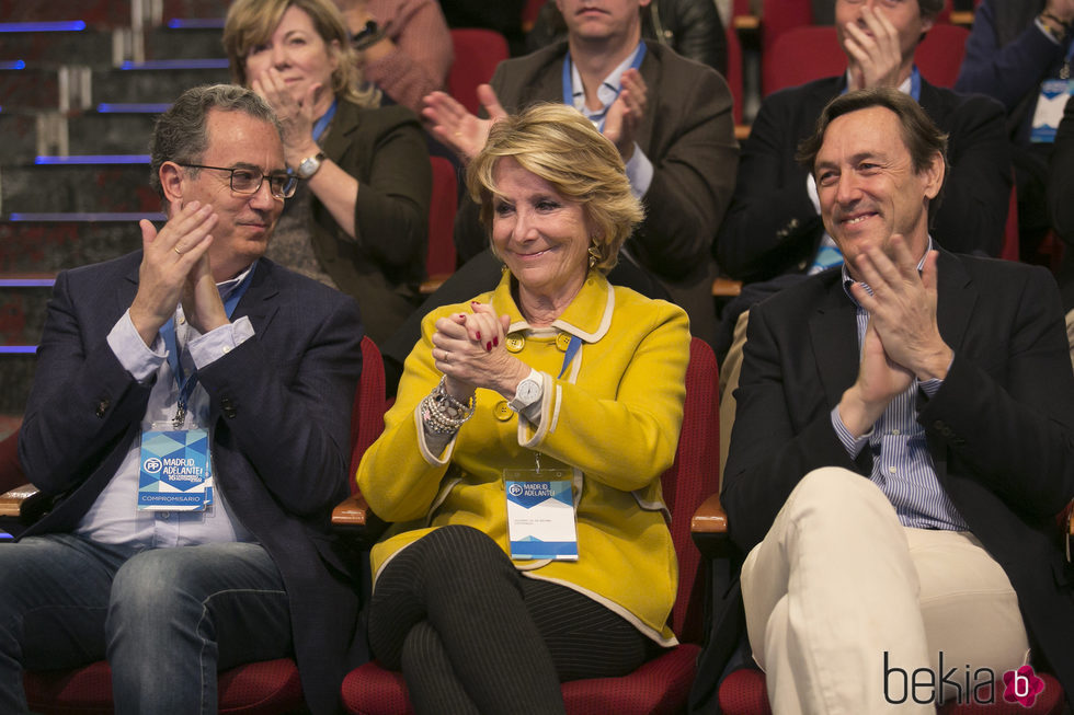 Esperanza Aguirre y Rafael Hernando en un congreso del PP de Madrid