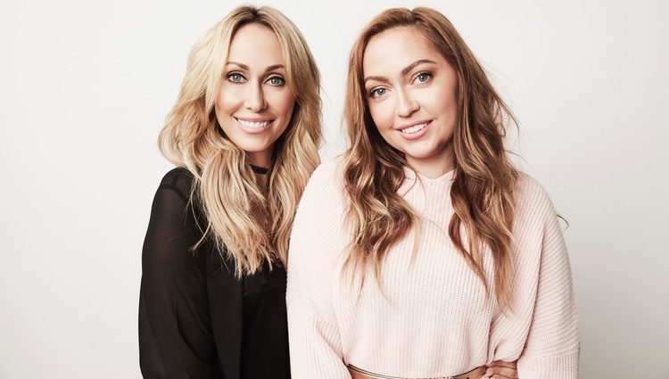 Tish y Brandi Cyrus