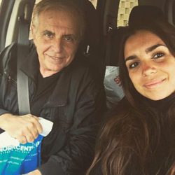 Elena Furiase junto a su padre