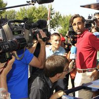 Álvaro Ruiz-Mateos saliendo de la comisaría de Pozuelo de Alarcón