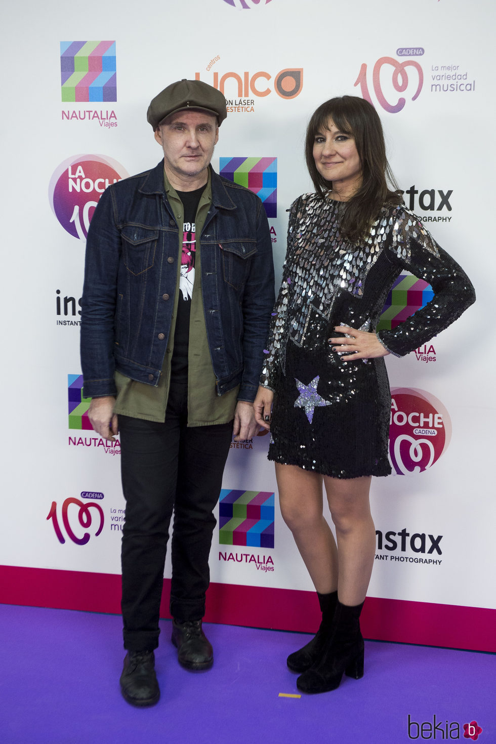 Amaral en la alfombra roja de la noche de Cadena 100 