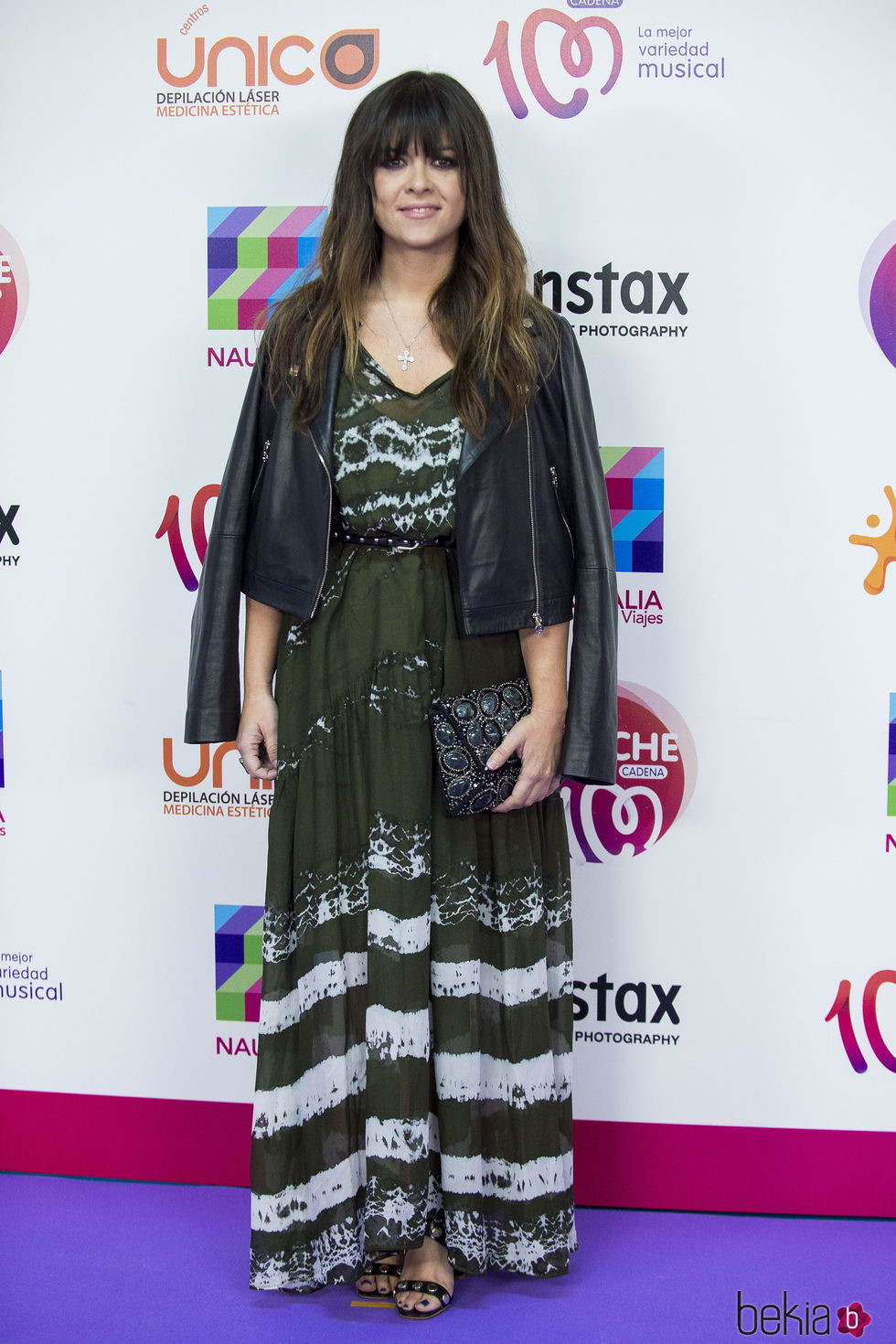 Vanesa Martín en la alfombra roja de la noche de Cadena 100