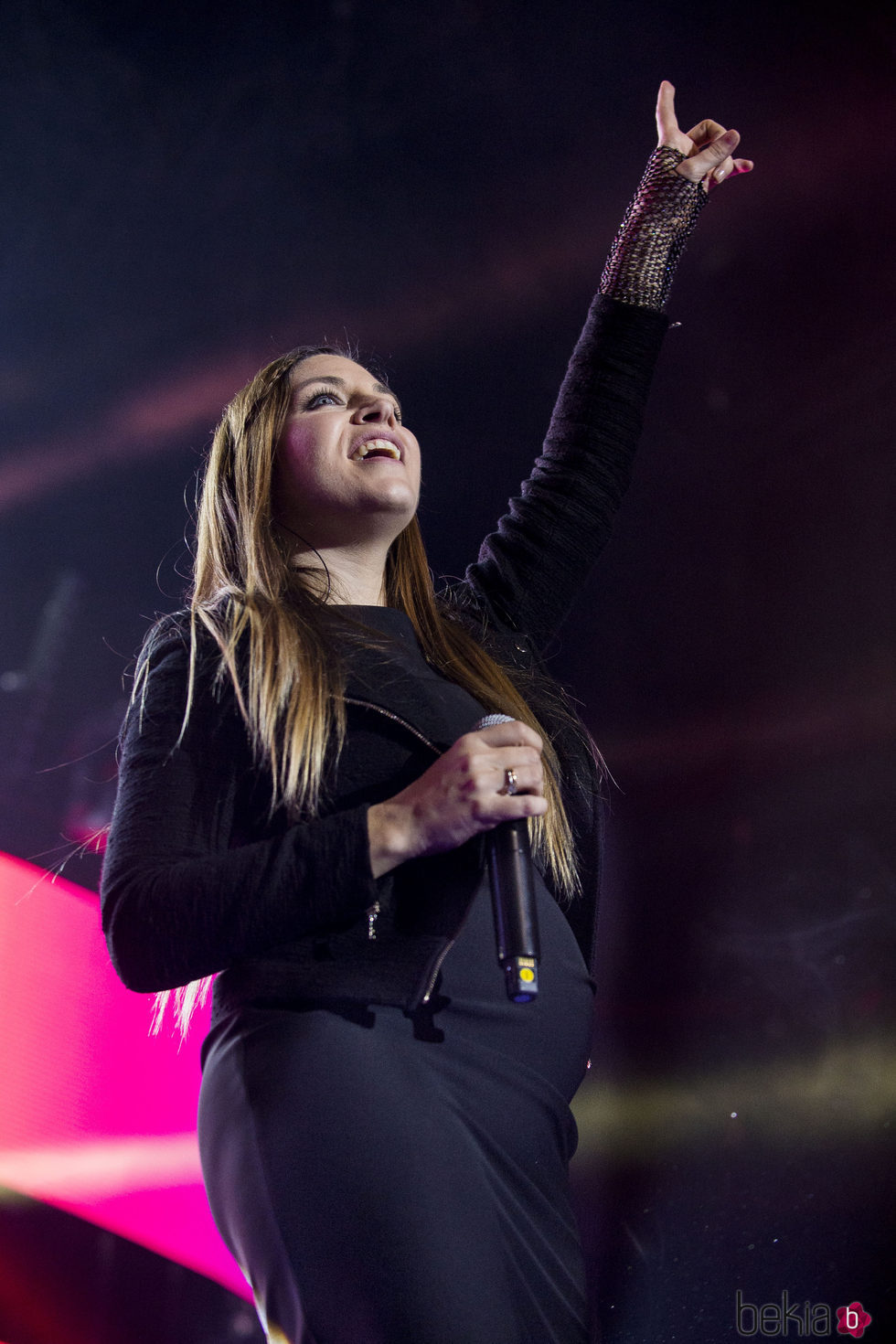 Leire Martínez en el concierto de la noche de Cadena 100