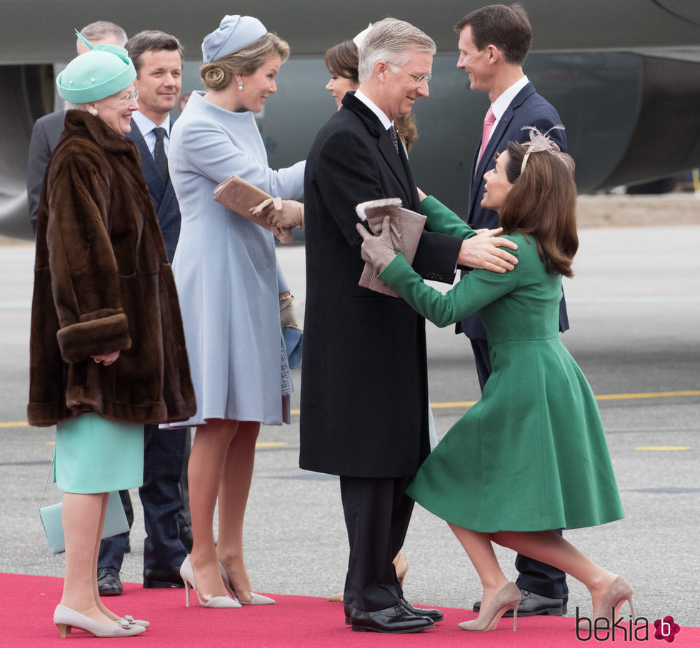 La Familia Real Danesa recibe a los Reyes de Bélgica al inicio de su Visita de Estado