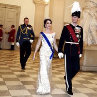 Joaquín y Marie de Dinamarca en la cena de Estado en honor a los Reyes de Bélgica