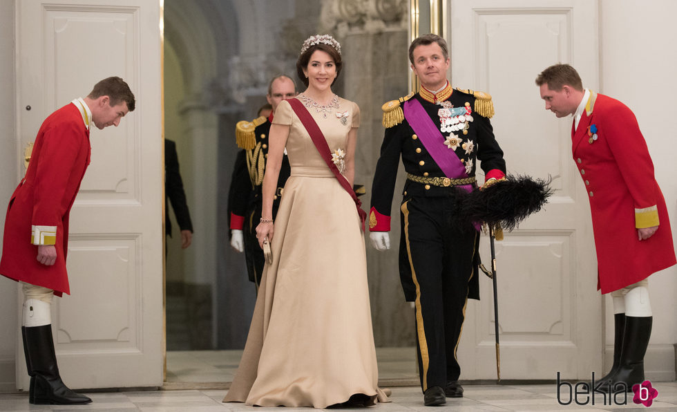 Federico y Mary de Dinamarca en la cena de Estado en honor a los Reyes de Bélgica