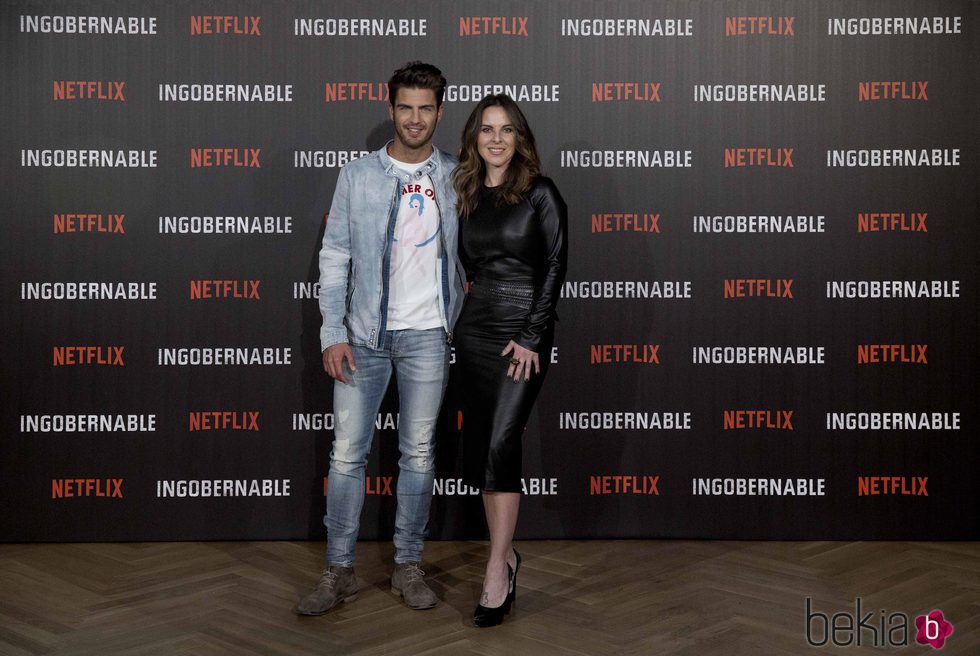 Maxi Iglesias y Kate del Castillo en la presentación de 'Ingobernable' en Madrid