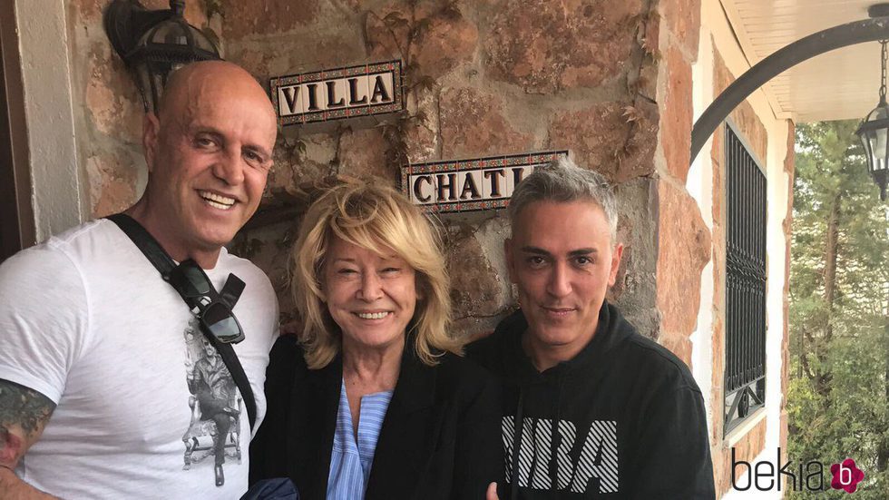 Kiko Matamoros, Mila Ximénez y Kiko Hernández en 'Villa Chatín'