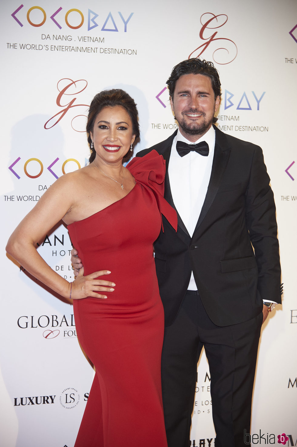 María Bravo y su marido Nicolas Escamez en la Global Gift Gala 2017 de Madrid