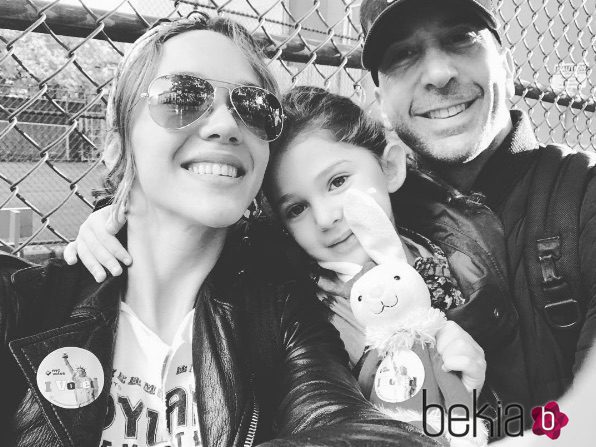 David Schwimmer junto a su mujer Zoe Buckman y su hija Cleo tras anunciar su separación