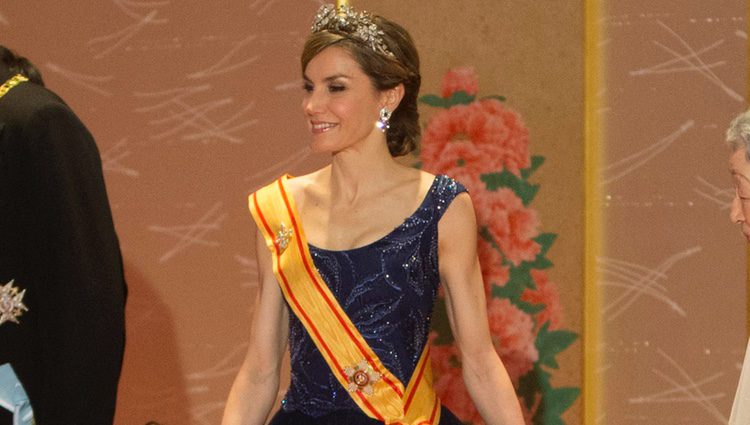 La Reina Letizia en la cena de gala durante su Viaje de Estado a Japón