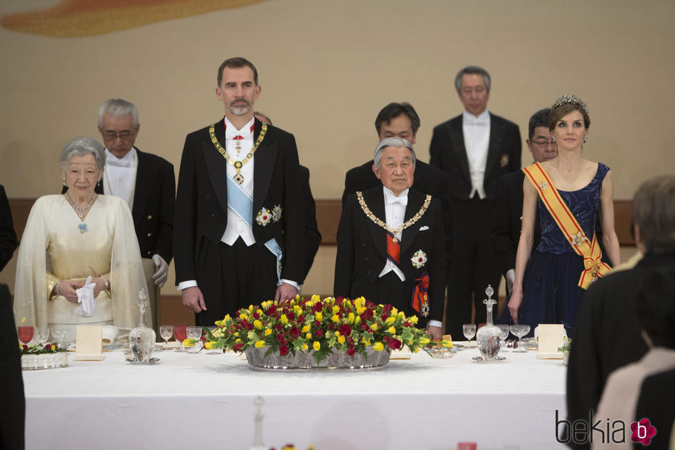 Los Reyes de España y los Emperadores de Japón en una cena de gala durante su Viaje de Estado