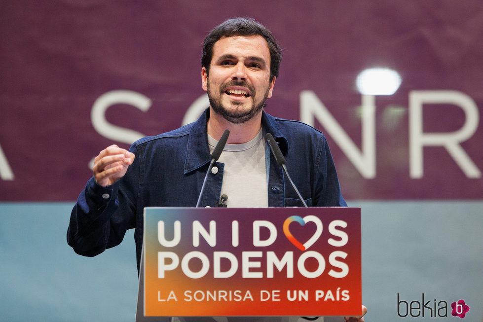 Alberto Garzón en un mitin