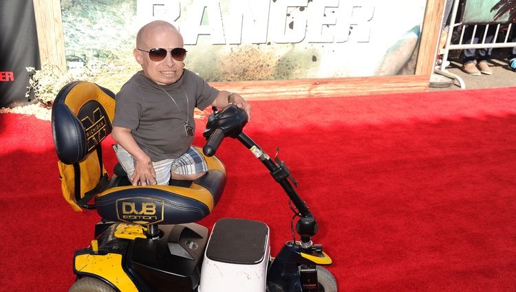 Verne Troyer en la premiere de 'The Lone Ranger'