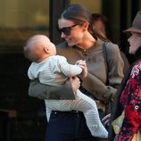 Miranda Kerr se divierte con su hijo Flynn