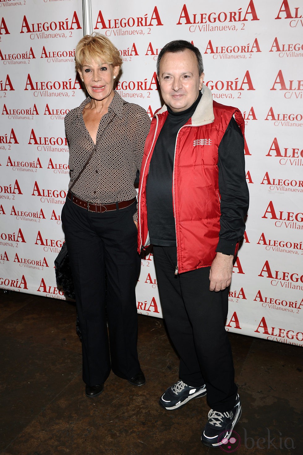 Octavio Acebes y Rosa Valenty en el homenaje a Javier de Montini