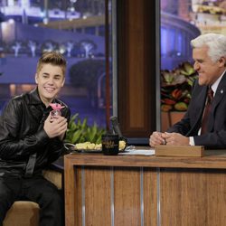 Justin Bieber visita el show de Jay Leno