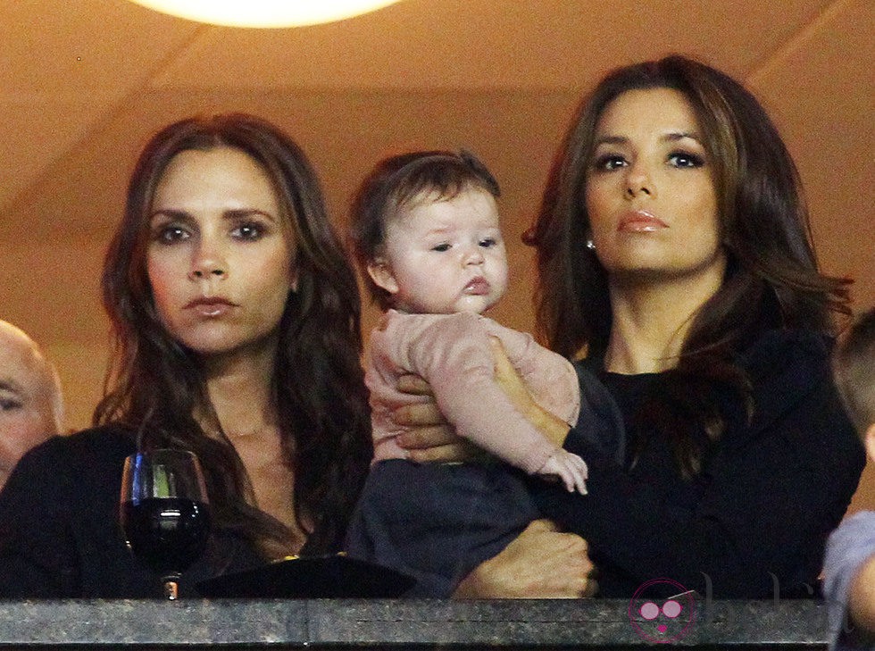 Victoria Beckham, Eva Longoria y Harpen Seven