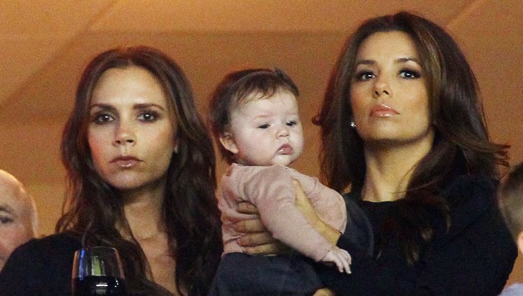 Victoria Beckham, Eva Longoria y Harpen Seven