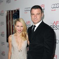 Naomi Watts y Liev Schreiber en la premiere de 'J. Edgar' en Los Angeles 