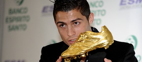 Cristiano Ronaldo con la Bota de Oro 2011