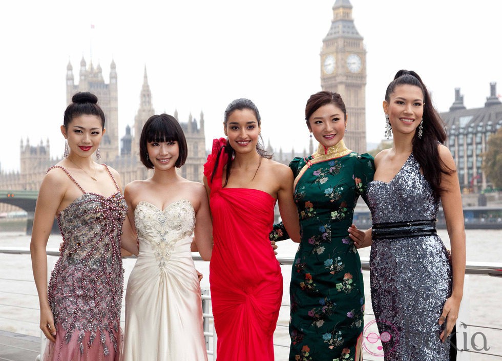 Las candidatas de China, Japón, India, Hong Kong y Filipinas en Miss Mundo 2011