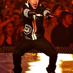 Justin Bieber durante su actuación en los MTV Europe Music Awards 2011