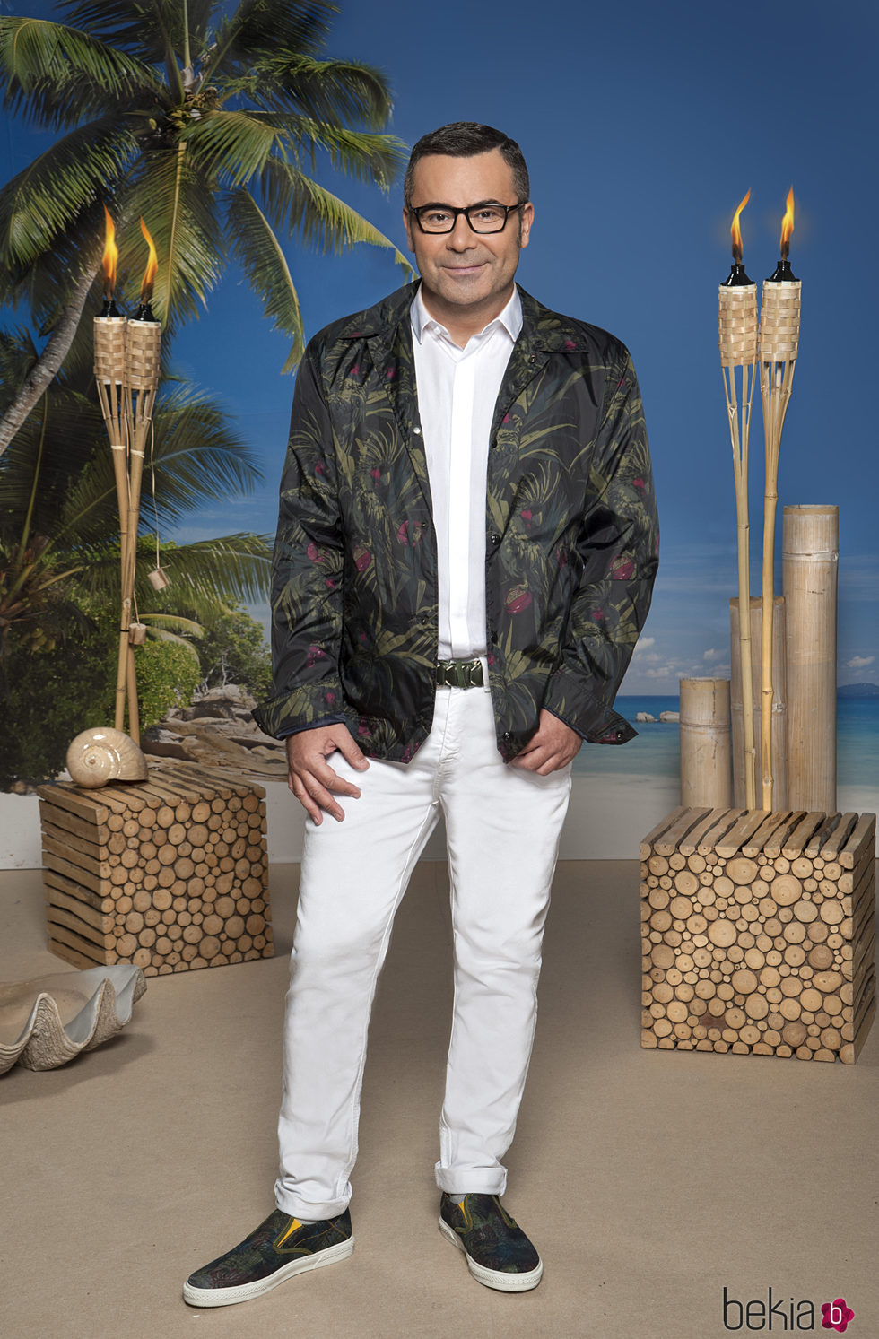 Jorge Javier Vázquez en una imagen promocional de 'Supervivientes 2017'