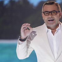 Jorge Javier Vázquez en el plató durante la primera gala de 'Supervivientes 2017'