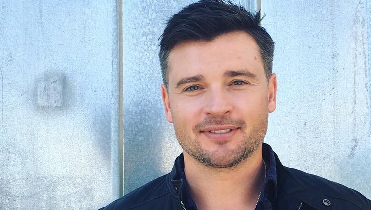 El actor Tom Welling