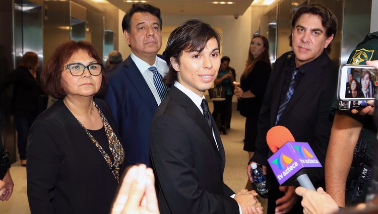 Joao, el hijo no reconocido de Juan Gabriel, con su madre Consuelo