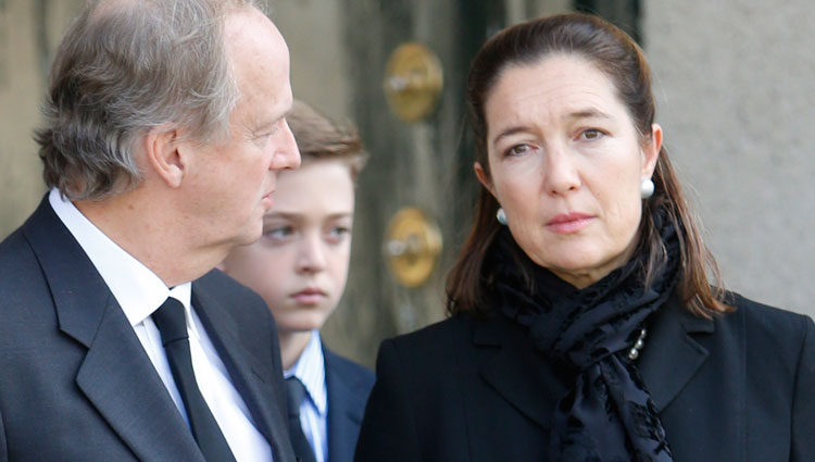 María Borbón Dos Sicilias durante el funeral de su padre, el duque de Calabria