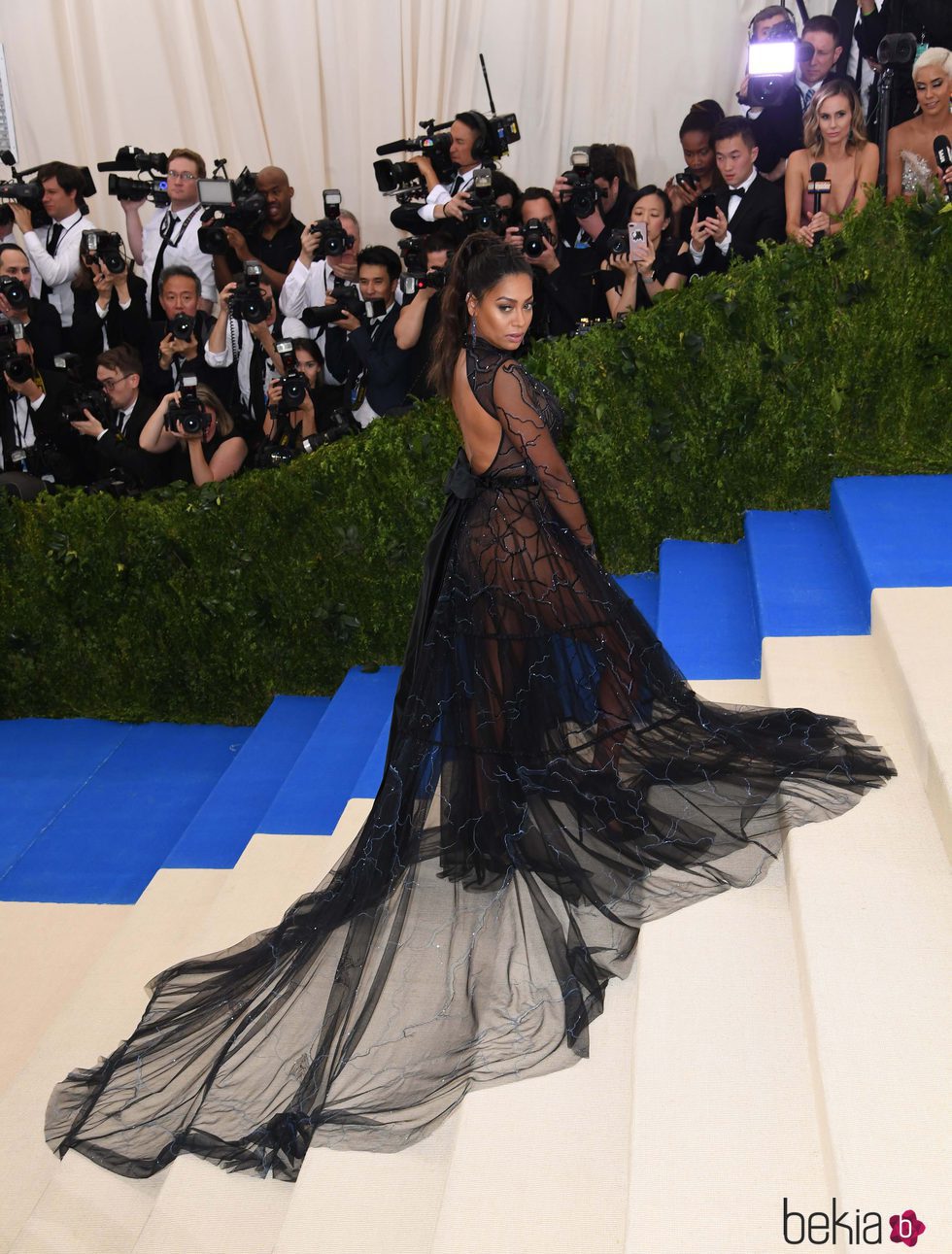 La La Anthony en la Gala MET 2017