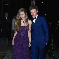 Hannah Bagshawe y Eddie Redmayne en la afterparty del MET 2017