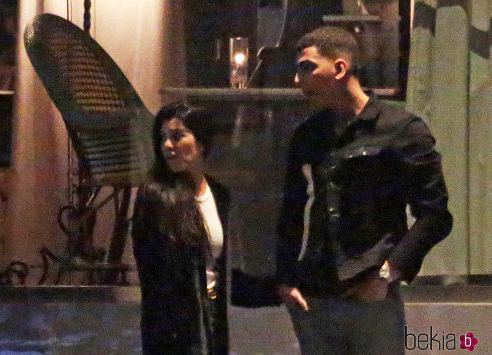 Kourtney Kardashian sale con Younes Bendjima