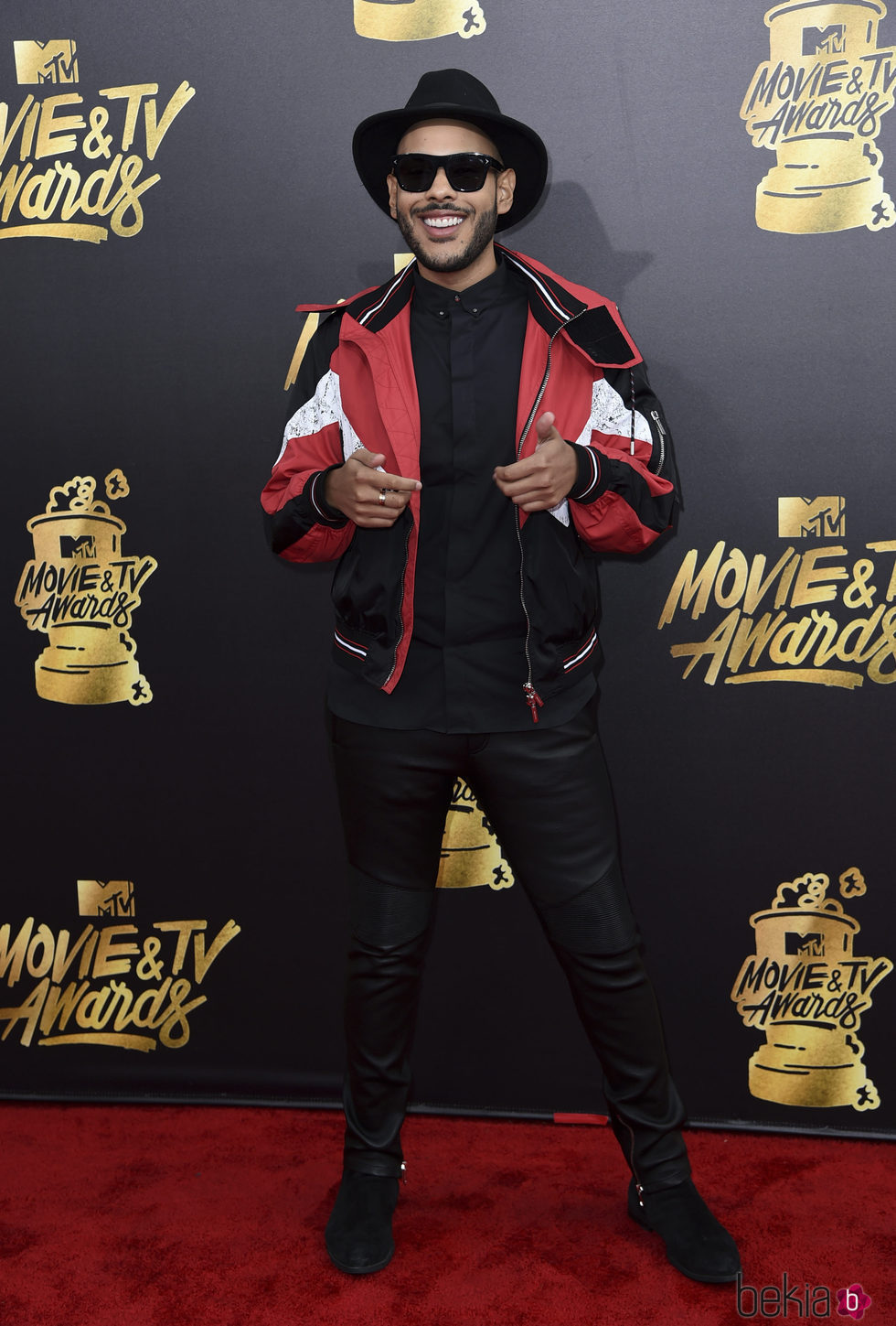 Hugo Gloss en la alfombra roja de los MTV Movie Awards