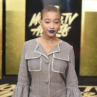 Amandla Stenberg en la alfombra roja de los MTV Movie Awards 2017