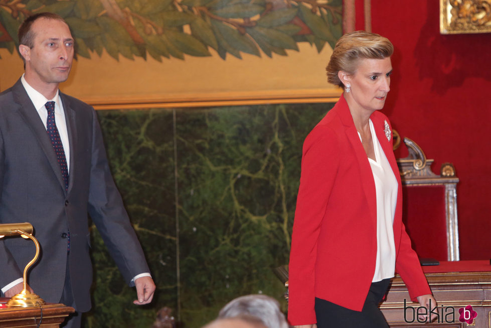 Alfonso y María Zurita en la entrega a la Infanta Margarita de la Medalla de Oro de la Real Academia Nacional de Medicina