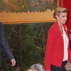 Alfonso y María Zurita en la entrega a la Infanta Margarita de la Medalla de Oro de la Real Academia Nacional de Medicina