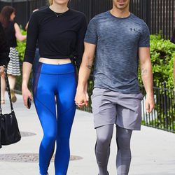 Sophie Turner y Joe Jonas pasean agarrados de la mano por Nueva York