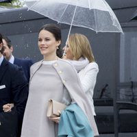 Sofia Hellqvist luce embarazo en el 80 cumpleaños de Harald y Sonia de Noruega