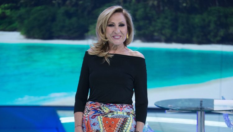 Rosa Benito debatiendo sobre 'Supervivientes 2017'