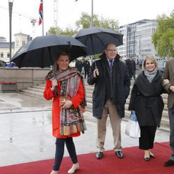 Alberto de Mónaco, la Condesa de Wessex y los Grandes Duques de Luxemburgo en el 80 cumpleaños de Harald y Sonia de Noruega