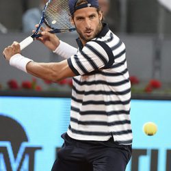 Feliciano López disputando un partido en el Open de Madrid 2017