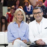 Jorge Javier Vázquez y Lucía Pariente en la gala de 'Supervivientes 2017'